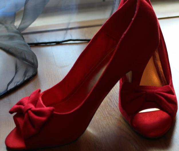 VERSUDIVERSUS SAPATOS VERMELHOS