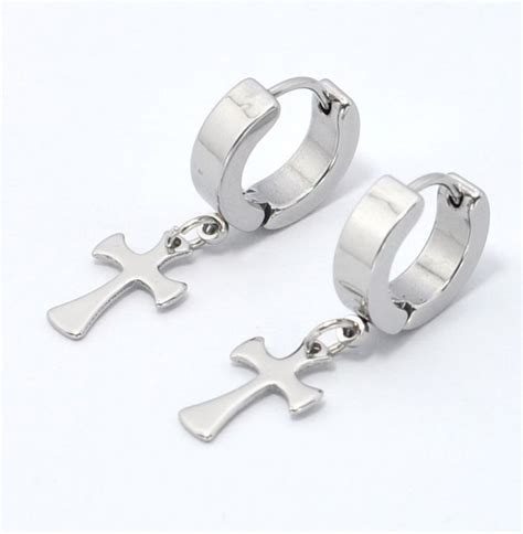 Comprar Brincos Masculinos Cruz Prata Barato&nbsp;Preço