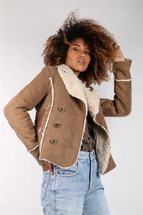Comprar Casaco Pelo De Ovelha Barato&nbsp;Preço